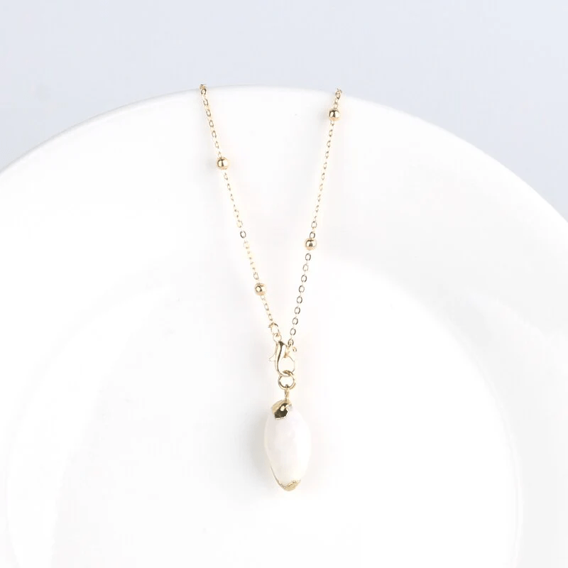 Collier Coquillage Blanc Et Or