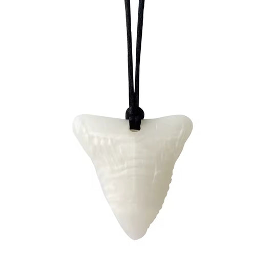 Collier Homme dent de requin