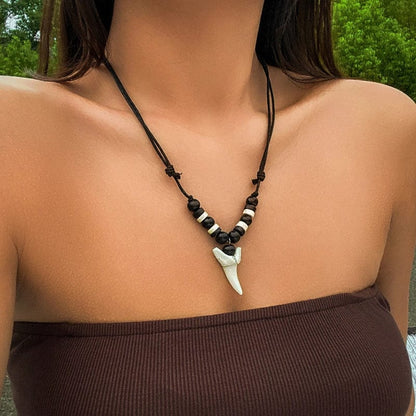 Collier Surfeur Dent de Requin
